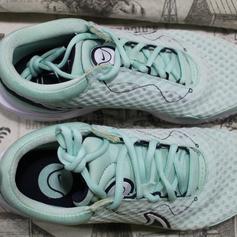 Nike Court Zoom Pro Women's Tennis Shoe